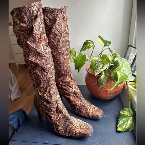 Shoes - Knee High Snakeskin  Boots 7.5